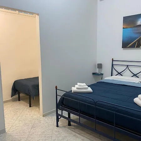 Newhouse Class * Μπάρι